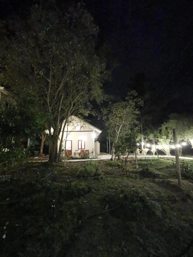 Bed and Breakfast Baangaimuan Lamphun Esterno foto