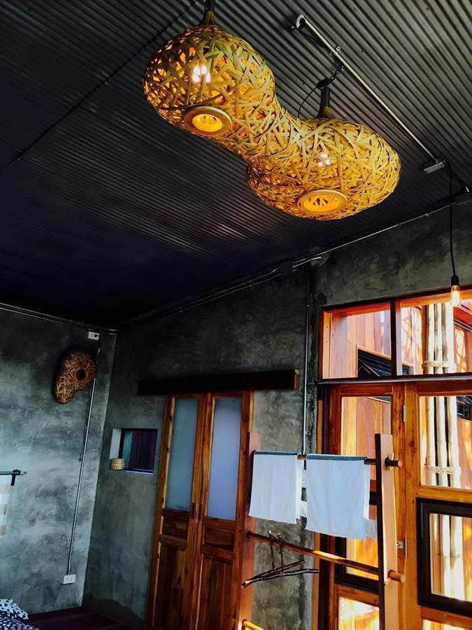 Bed and Breakfast Baangaimuan Lamphun Esterno foto